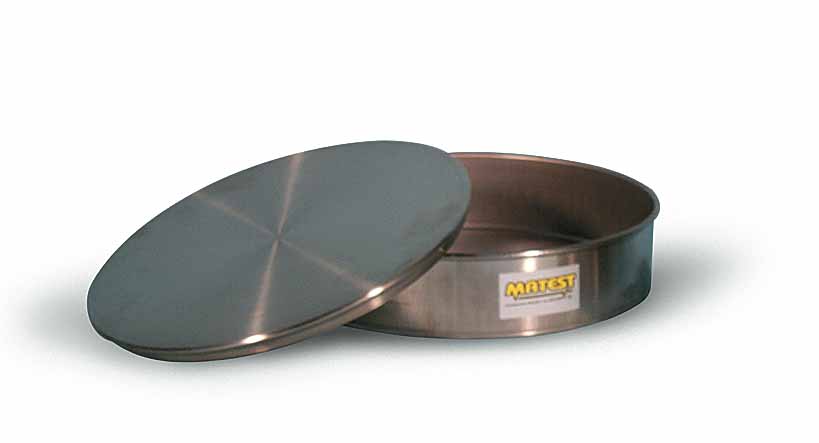 Lids for sieves